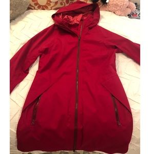 Lulu lemon knee length rain coat